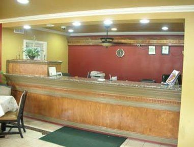 Knights Hotel 2*